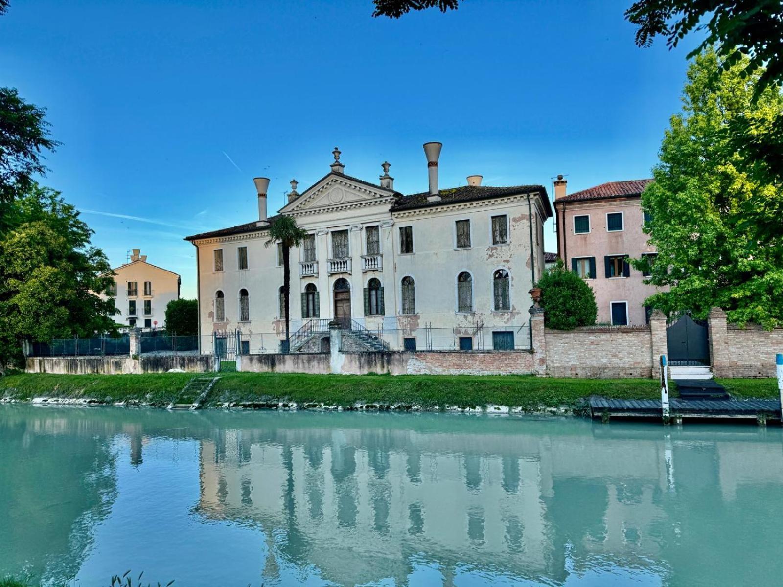 Erman House Mansarda Sulla Riviera Del Brenta Venezia Apartamento Dolo Exterior foto